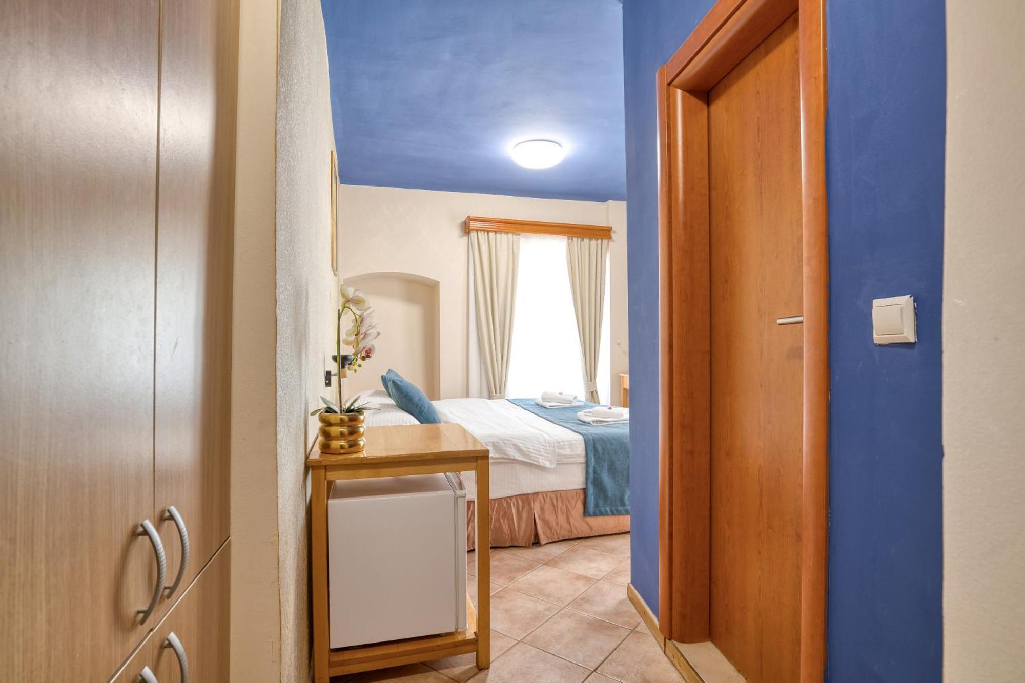 Hotel Rendez Vous Kotor Exteriör bild